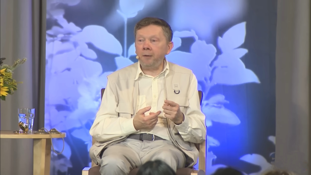 how old is eckhart tolle wife