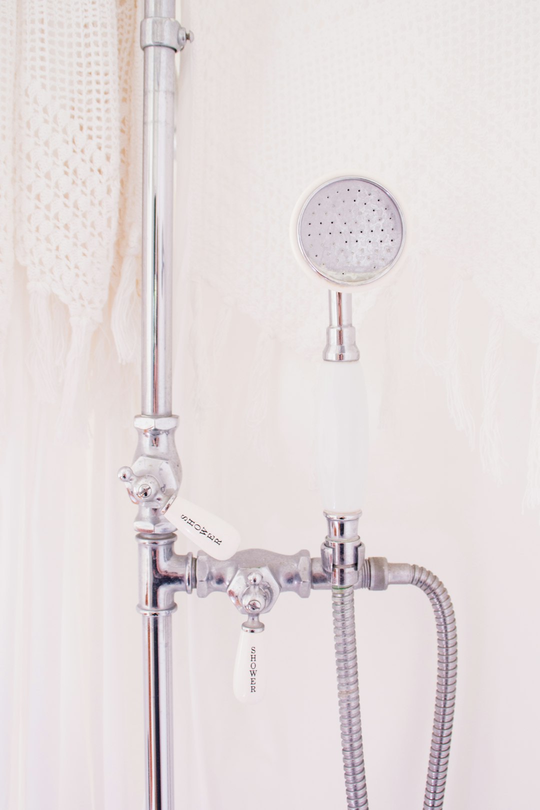 jolie shower head water pressure