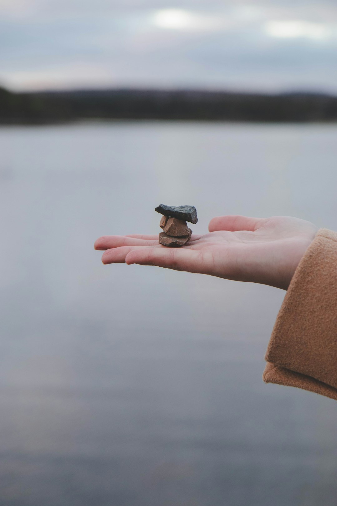 what are worry stones