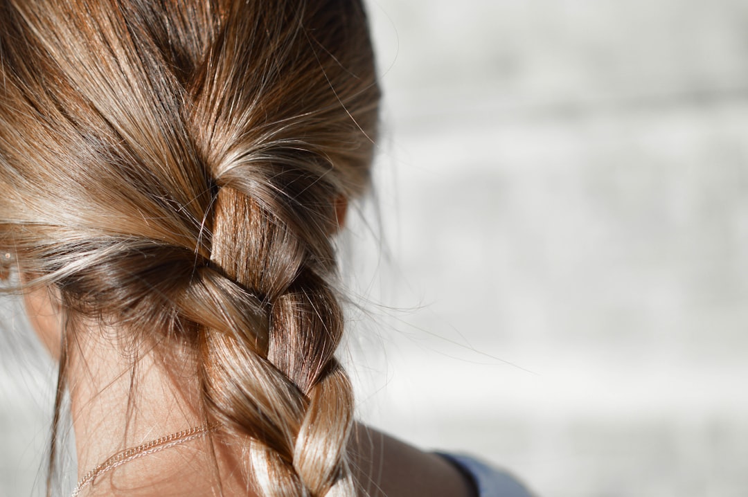 white dots on hair ends